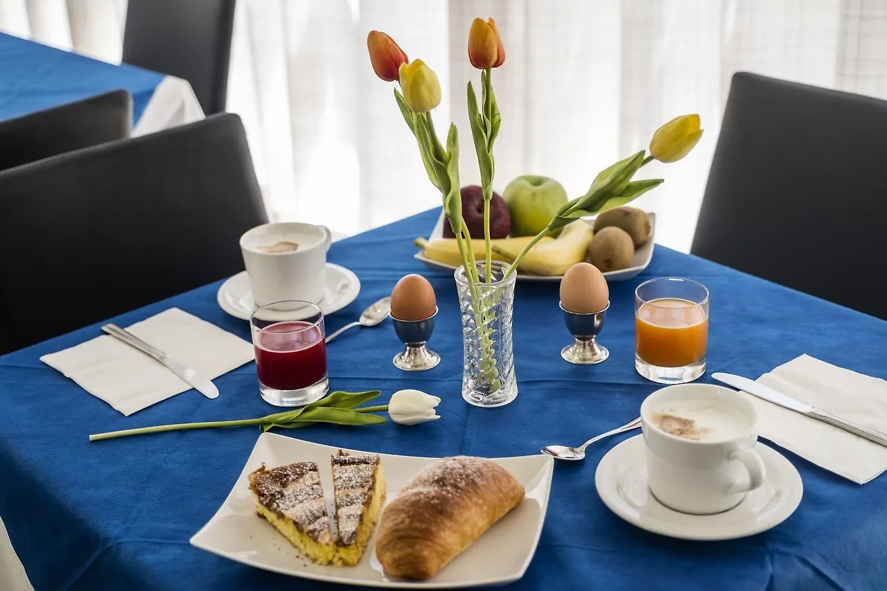 Hotel Belmar Ривадзурра