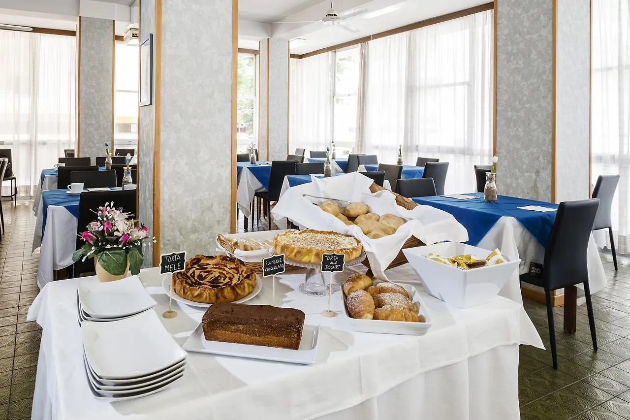 **  Hotel Belmar Ривадзурра Италия