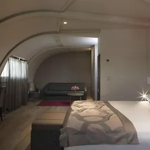 https://smart-hotel-holiday.hotelinveneto.com