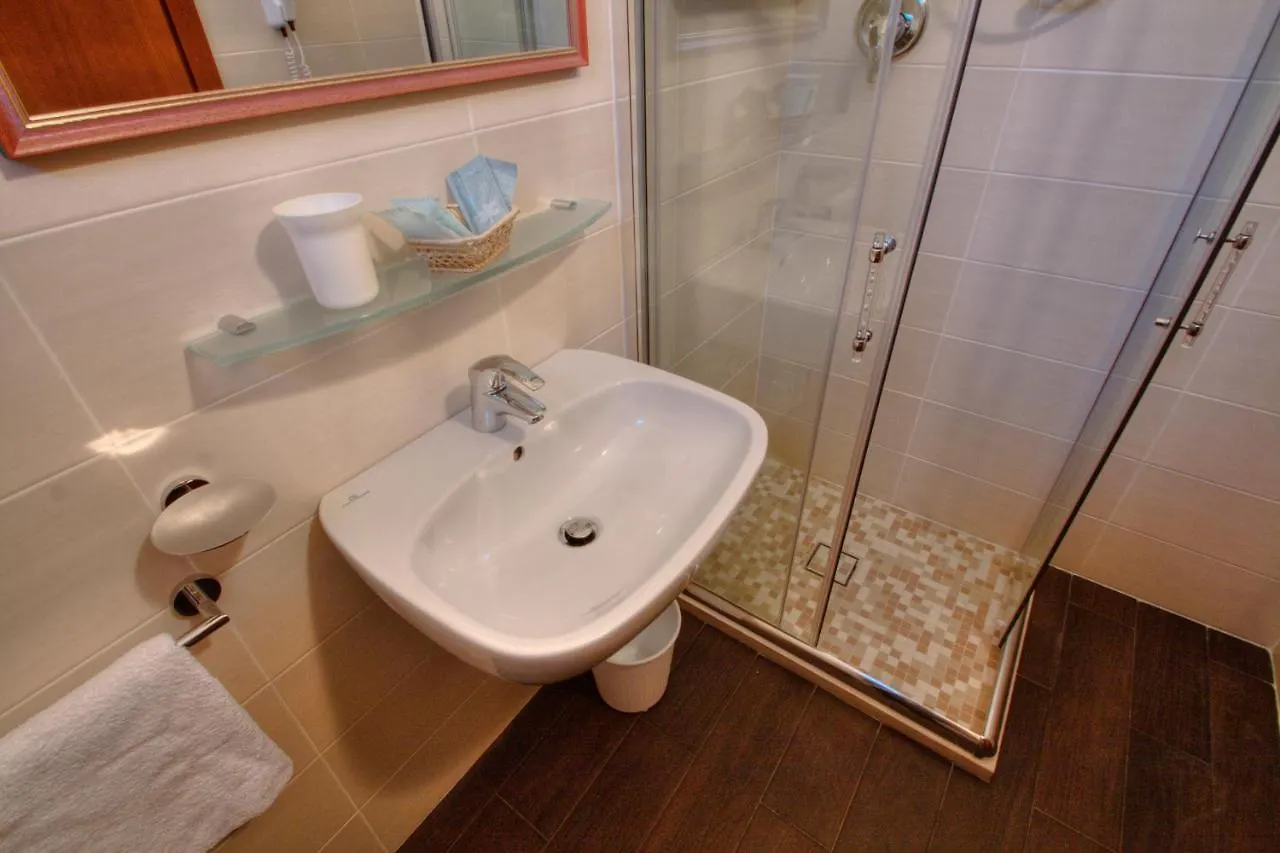 **  Hotel Belmar Rivazzurra Di Rimini Italie